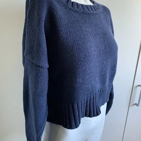 J.Crew size medium cropped navy blue long sleeve knit sweater - Picture 2 of 5